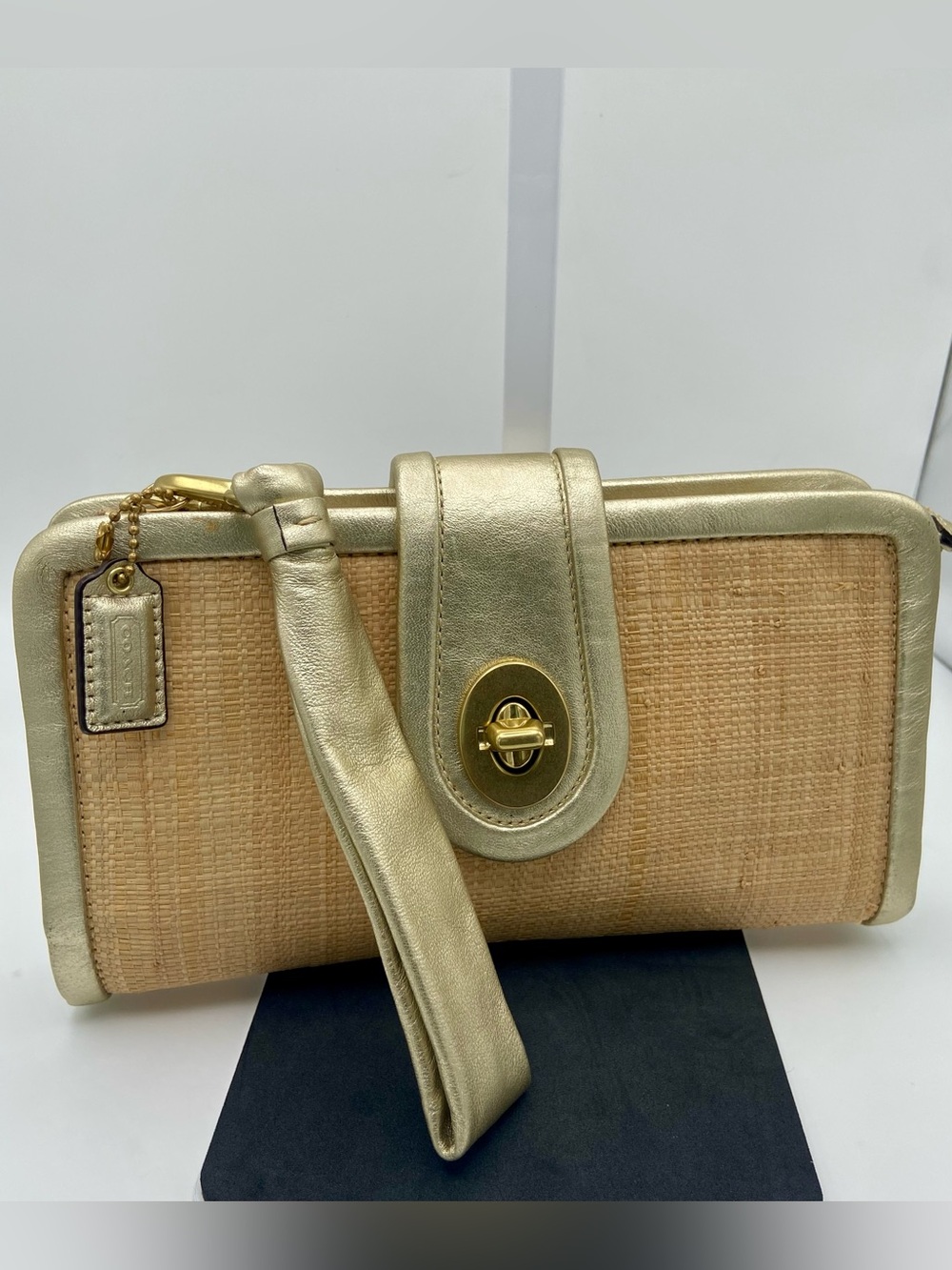 Coach 42474 Natural Woven Straw Gold Leather Turnlock Wristlet Clutch